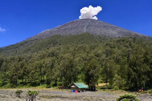 印尼火山徒步之旅,這三座不同的火山有三種體驗