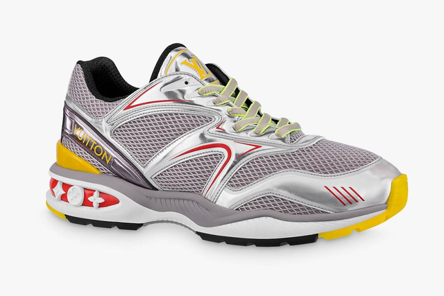 LV戶外跑鞋上架,你舍得穿上萬元的鞋上山嗎?