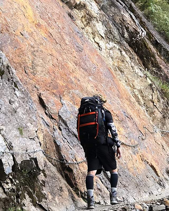 爬山需要什么樣的裝備?玩了多年戶外的驢友告訴你