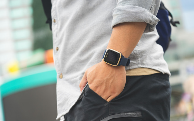 開箱Garmin佳明Venu Sq智能手表,快把蘋果手表扔了