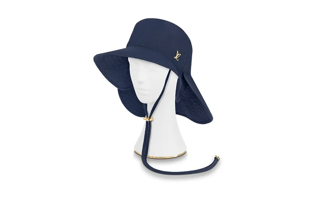 爬山穿LV?LV新推出一款登山帽售價可買一臺iPhone手機