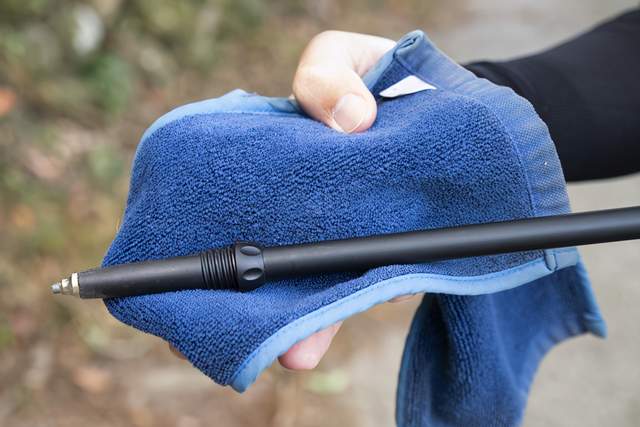 戶外登山不可缺少的第三只腳,教你如何正確使用登山杖