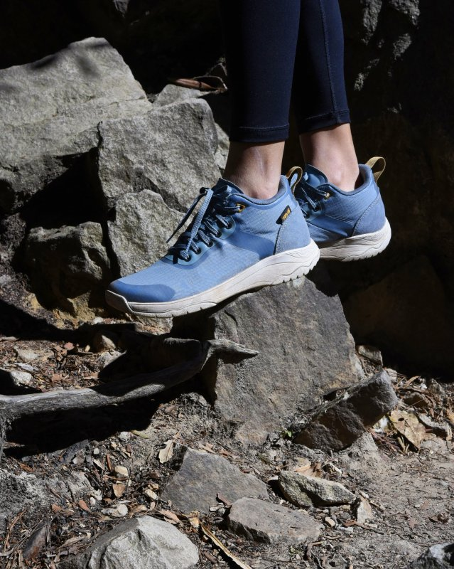 小姐姐為美國(guó)的Teva戶外鞋做測(cè)評(píng),究竟好在哪?