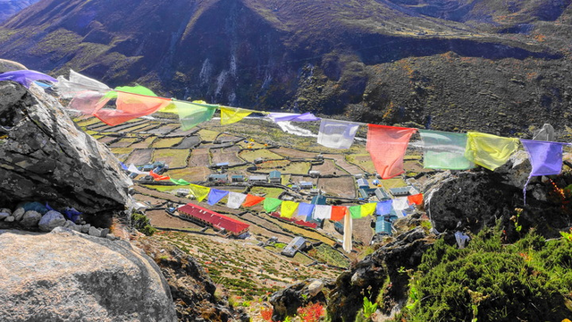 尼泊爾珠峰大本營徒步,用14天走完一生必走的線路