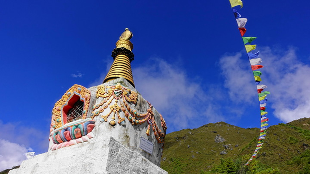 尼泊爾珠峰大本營徒步,用14天走完一生必走的線路