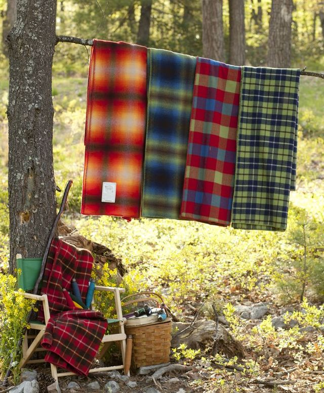 只知道加拿大鵝、Moncler?國外明星穿的是這個羽絨服品牌