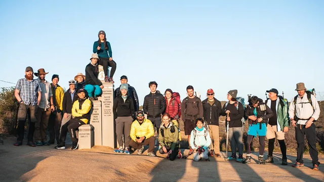 有人花100多天徒步走完4286公里,就是為了去美國值嗎?