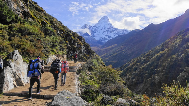 尼泊爾珠峰大本營徒步,用14天走完一生必走的線路