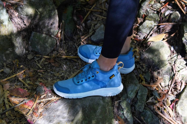 小姐姐為美國(guó)的Teva戶外鞋做測(cè)評(píng),究竟好在哪?