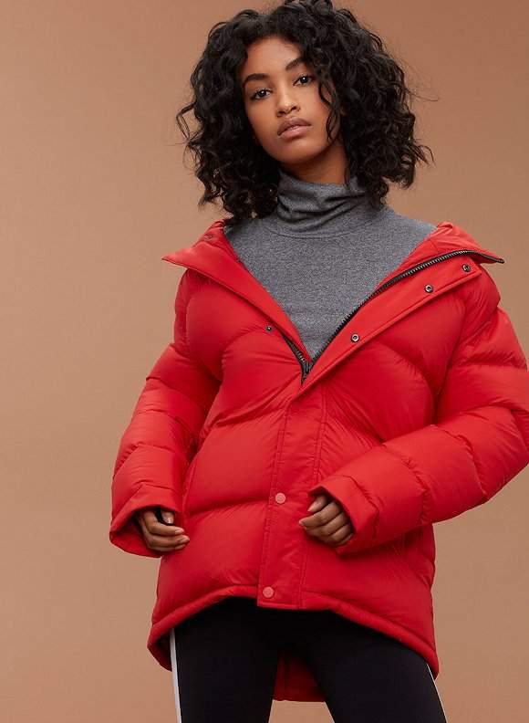 月薪一萬都買不起了,這些羽絨服均價上千甚至上萬元你買得起嗎?