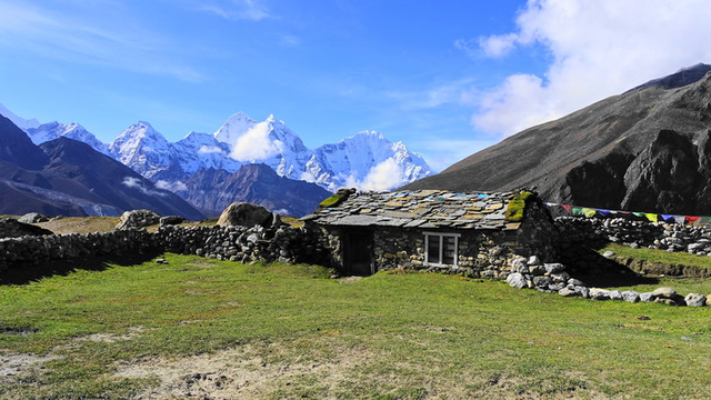 尼泊爾珠峰大本營徒步,用14天走完一生必走的線路