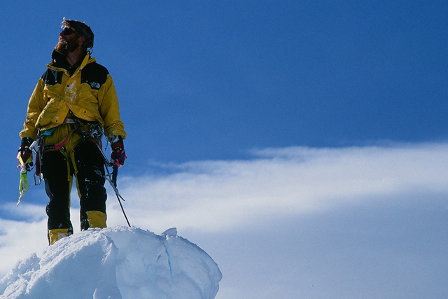 冬天了,北面The North Face聯(lián)乘MM6推出新品羽絨服