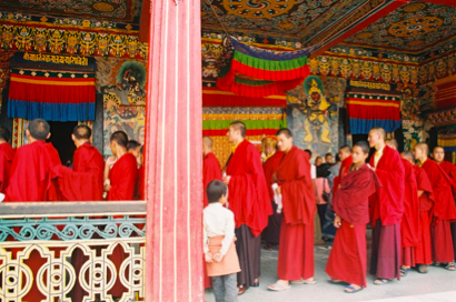 17名登山者一夜消失,卡瓦格博,一座禁止人類攀登的雪山