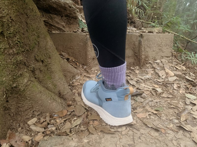 文藝青年和露營玩家喜歡的美國品牌Teva,除了涼鞋還有徒步鞋可以穿