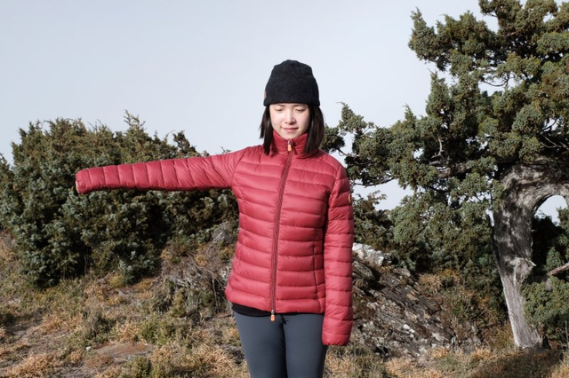 許多人再窮也要買一件加拿大鵝?還是買這件能救鴨子的Save The Duck羽絨外套吧