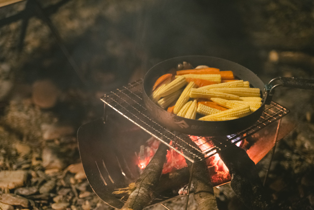 戶外露營用什么鍋具?分享下野炊吃飯用的鍋具該如何挑選
