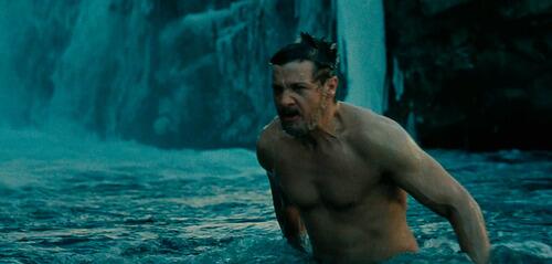 Arc'teryx始祖鳥最強沖鋒衣,諜影重重主角都穿的頂級戶外品牌