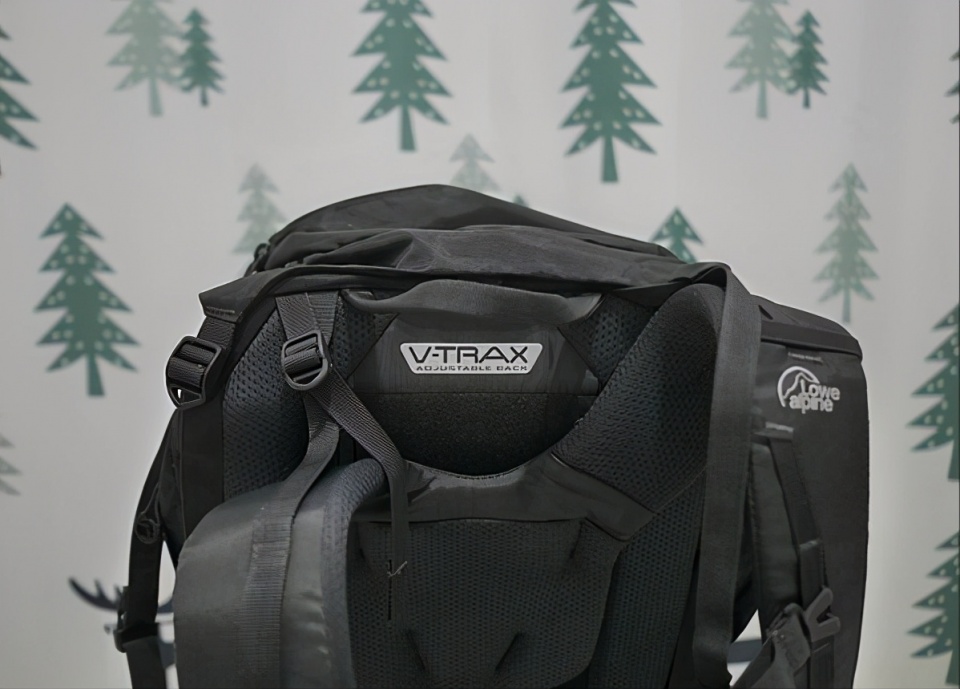 花了1000多買了個(gè)Lowe alpine登山包,有經(jīng)驗(yàn)的來看看值不值