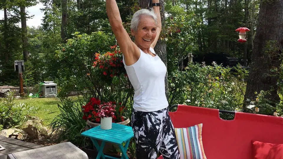 為了5萬美元,78歲老奶奶3個月時間走上640公里徒步路