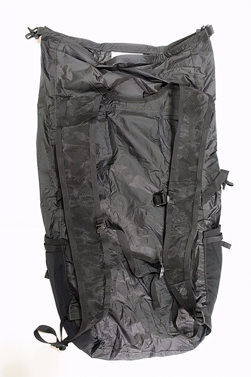 這個Matador背包品牌你可能沒聽過,太小眾了,格調卻一點都不輸大品牌