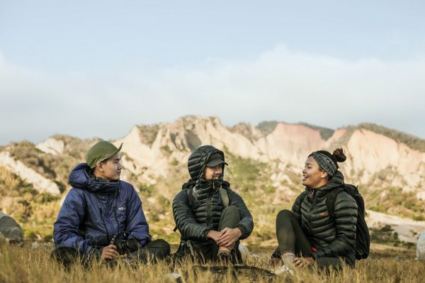 山里的天氣說變就變,穿著Rab品牌“洋蔥式多層穿衣法”用起來