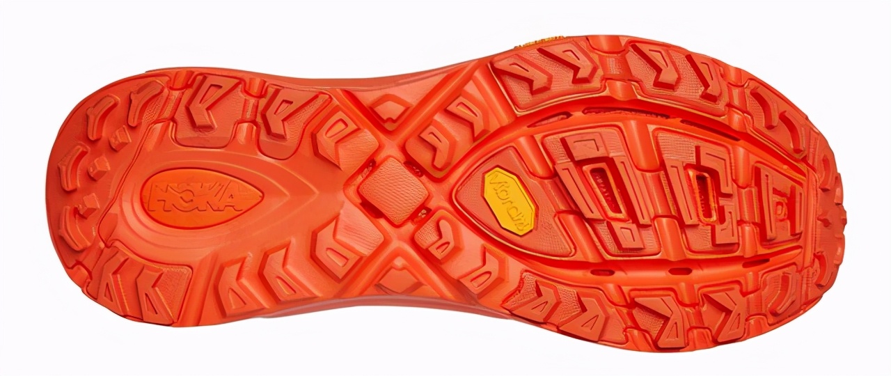 春天潮濕路滑的山路穿什么鞋,看我選的這十多款徒步鞋如何?