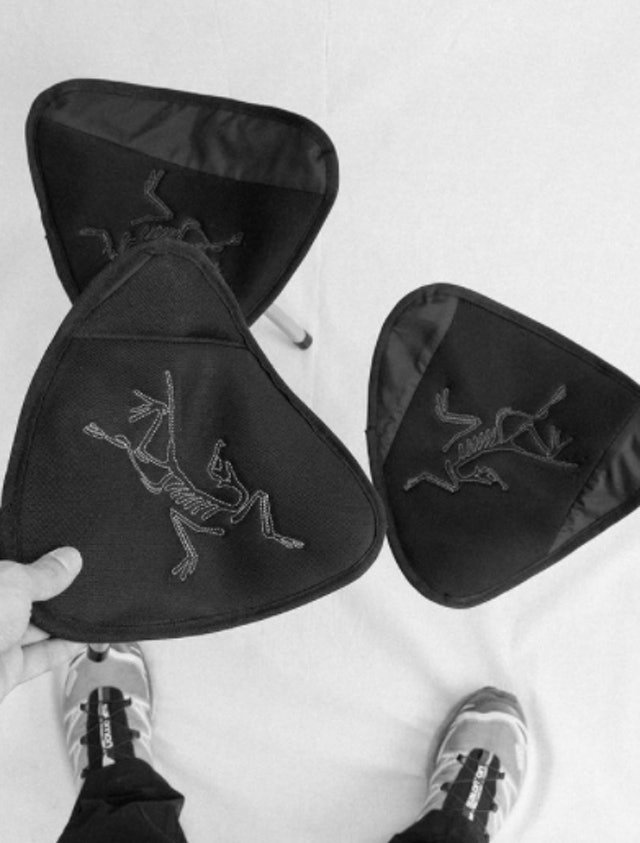 回收穿舊了的始祖鳥Arc'teryx外套，這家公司再做出新衣服上線就售罄了