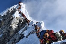 地球之巔也難幸免，珠峰大本營可能出現大爆發