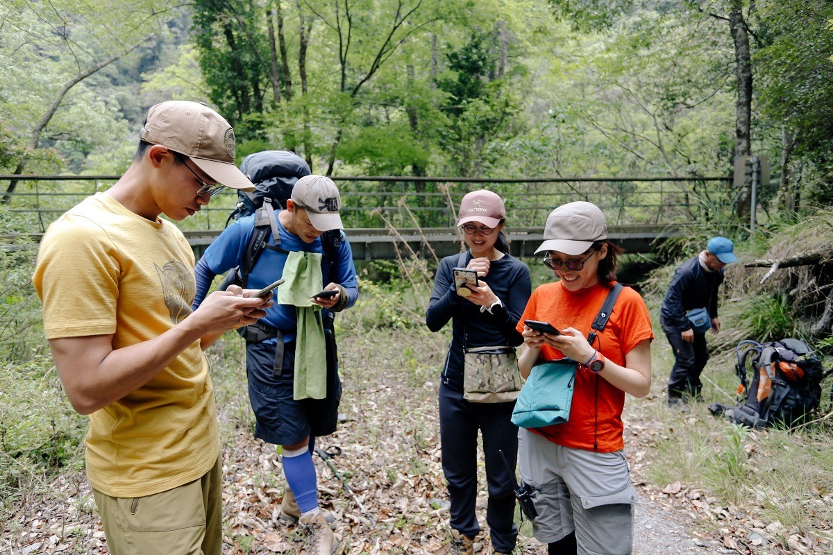 還在害怕手機沒電?野外手機省電的8個小秘訣