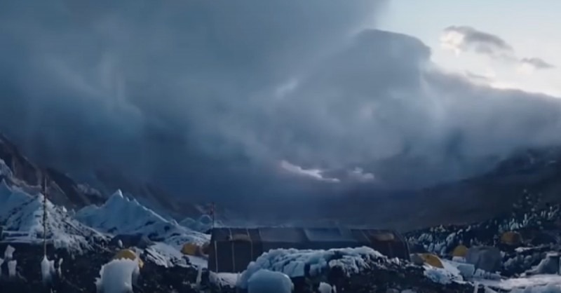 親歷人類1996年攀登珠峰史上最慘烈山難的24小時(shí),幸存者講述背后的故事