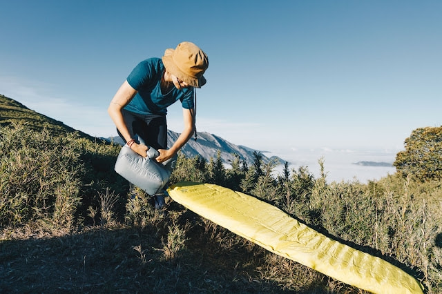 如何選戶外睡墊? Therm-a-Rest充氣睡墊露營實測