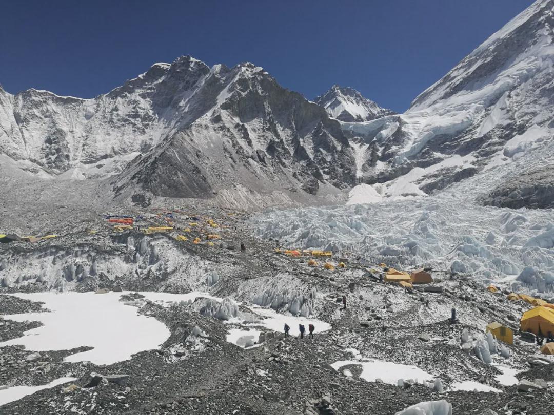 登一次珠峰到底需要多少錢？