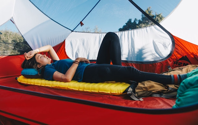 如何選戶外睡墊? Therm-a-Rest充氣睡墊露營實測