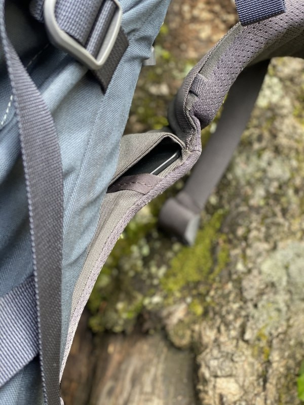 神秘農場Mystery Ranch背包使用體驗,背包中的“勞斯萊斯”