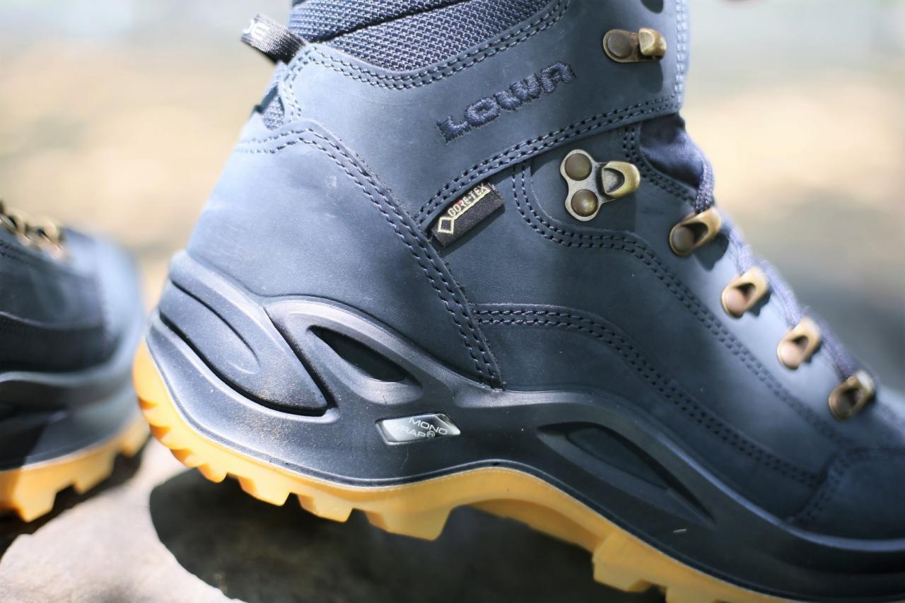 推薦爬山、日常穿搭都適合的11款女登山鞋,從此可以美美地爬山了