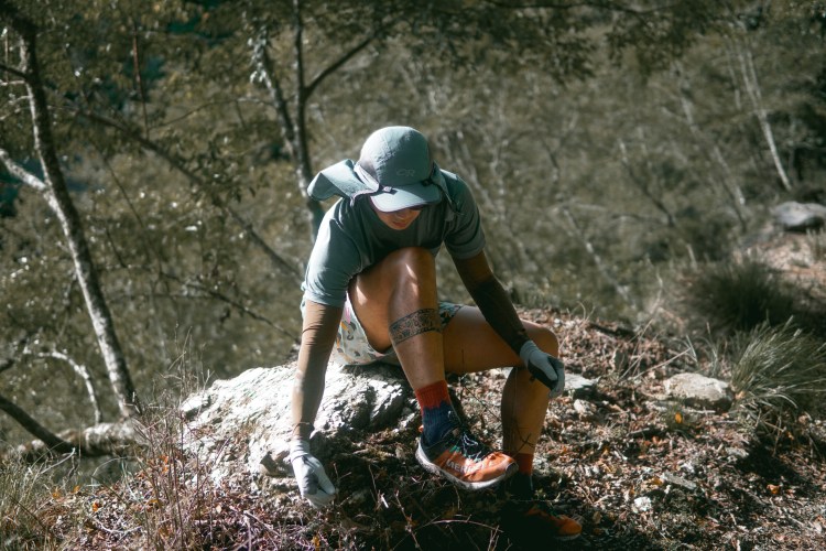 夏天爬山怕被曬黑?推薦Outdoor Research這三款夏季登山防曬裝備