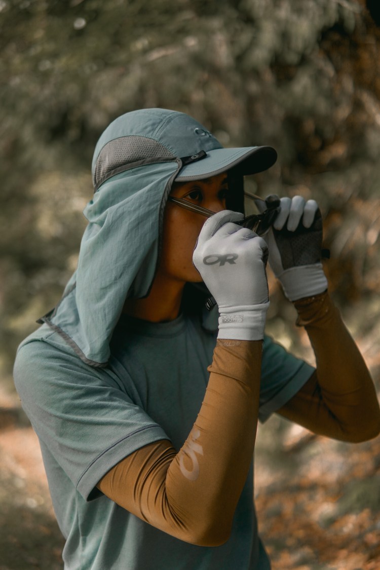 夏天爬山怕被曬黑?推薦Outdoor Research這三款夏季登山防曬裝備