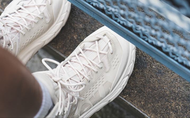 還在穿老土的登山鞋?當(dāng)下最熱門的HOKA ONE ONE開箱