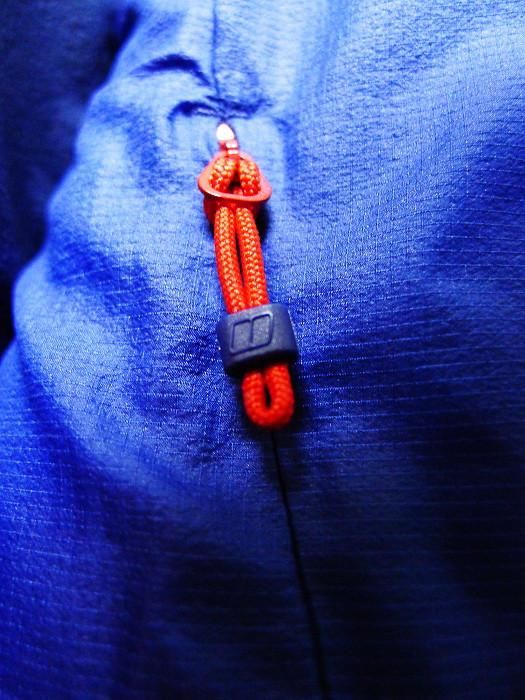 100209cqsl2xmkxm3b2qwq 英國戶外品牌Berghaus里的一款超輕又理想的戶外保暖外套