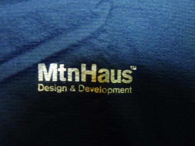 100557dk4l05gyra6ykbkl 英國戶外品牌Berghaus里的一款超輕又理想的戶外保暖外套