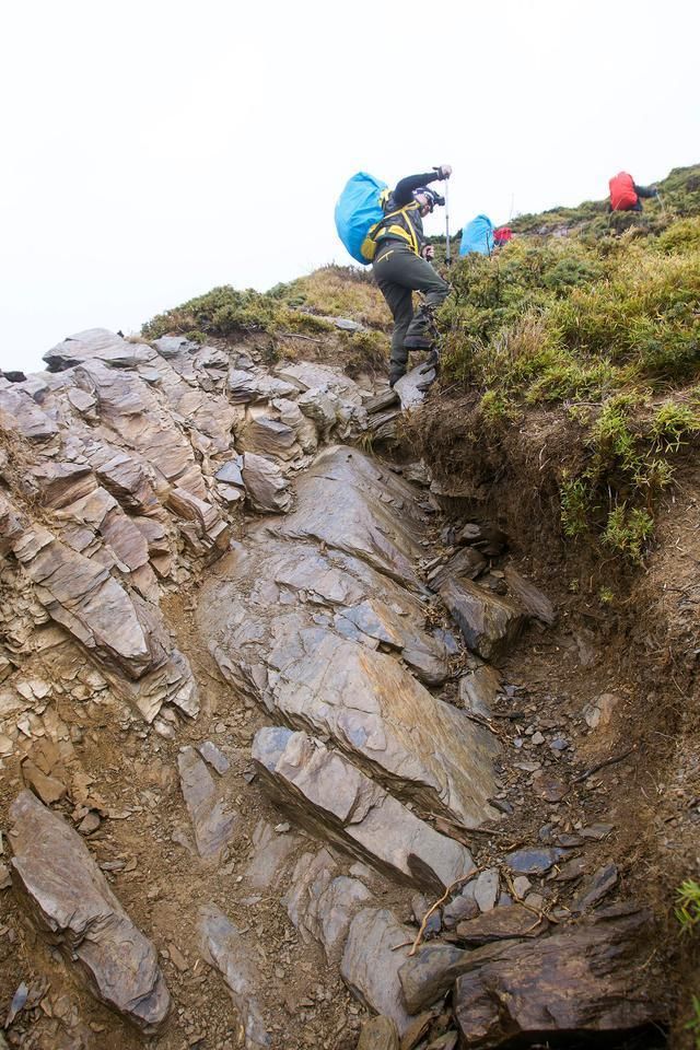 164700uu60z2y1jcouzn76 行走的背囊肩膀上的家,Thule Versant 50L戶外背包測評