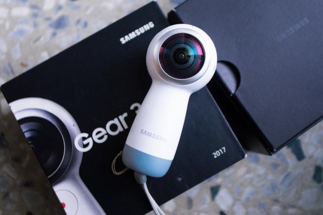 三星Gear360相機以懶人的方式將相片的美好分享給全世界! 三星Gear360相機以懶人的方式將相片的美好分享給全世界!