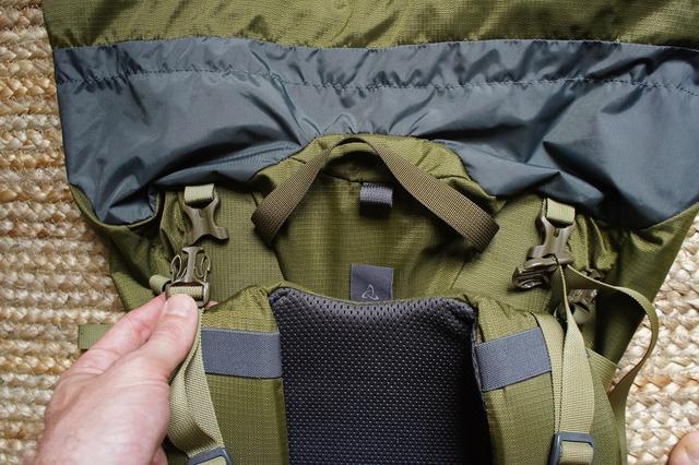 3f03e7e479f6452f8e3d8c517ee32338