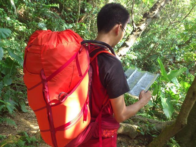 說說小眾精品北風之神 徒步登山一個超輕量戶外背包就搞定