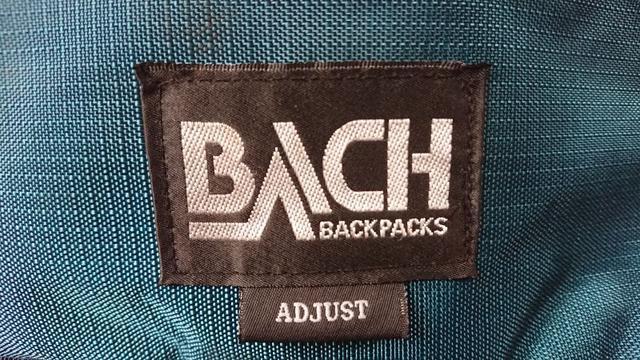 來自愛爾蘭的BACH極簡風格登山徒步背包，適合個性簡約的你