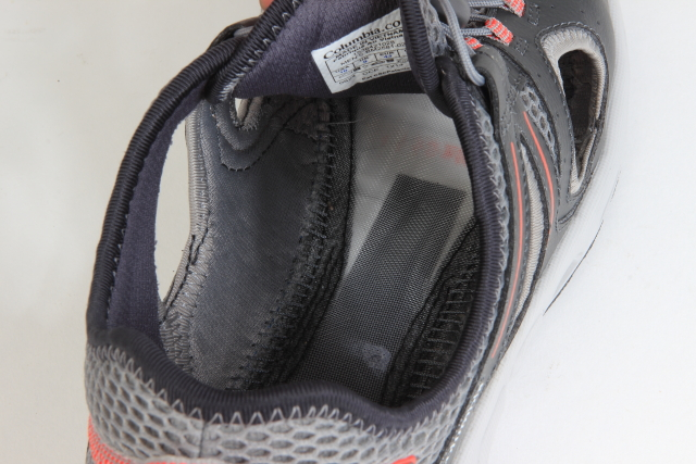 886e4dbc790f4da68b76ca3fad197aac 夏天戲水,穿著Columbia輕量多功能水陸兩用戶外溯溪鞋實測心得