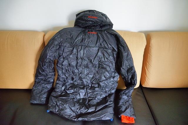 偽驢為何要扮騷?曬一曬猛犸象極限羽絨服 偽驢為何要扮騷?曬一曬猛犸象極限羽絨服