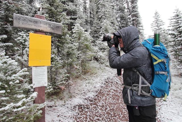關于戶外保暖的原理與技巧：如何在寒冷的山野 穿上一身暖！