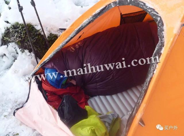 冬季戶外露營要想睡的更暖和 你需要知道這幾點！