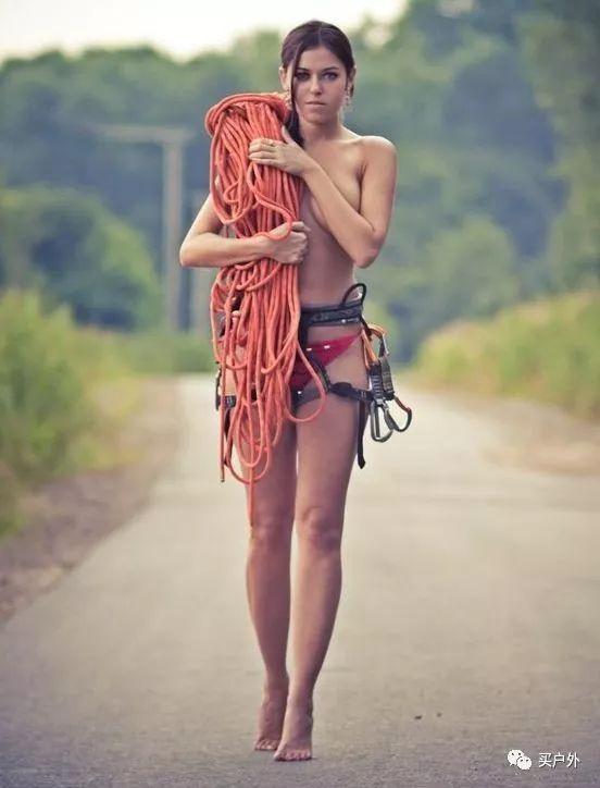 39f634c17d7e47839a6958ead25efdce 39f634c17d7e47839a6958ead25efdce